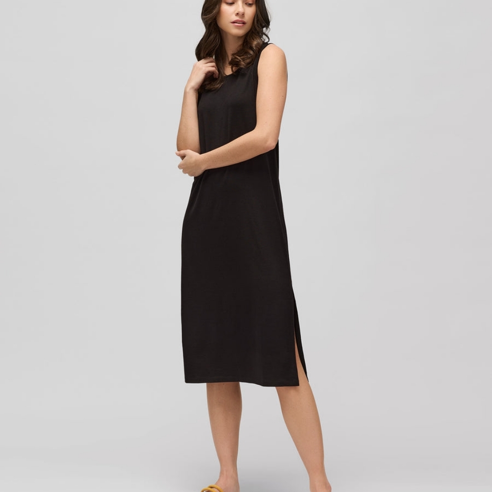 Unbound Merino Travel Dress
